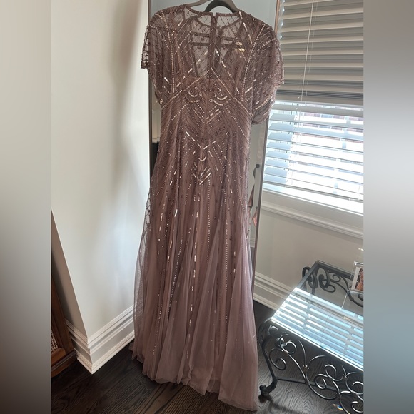 NWT - Amazing Adrianna Papel Gown - Picture 3 of 10